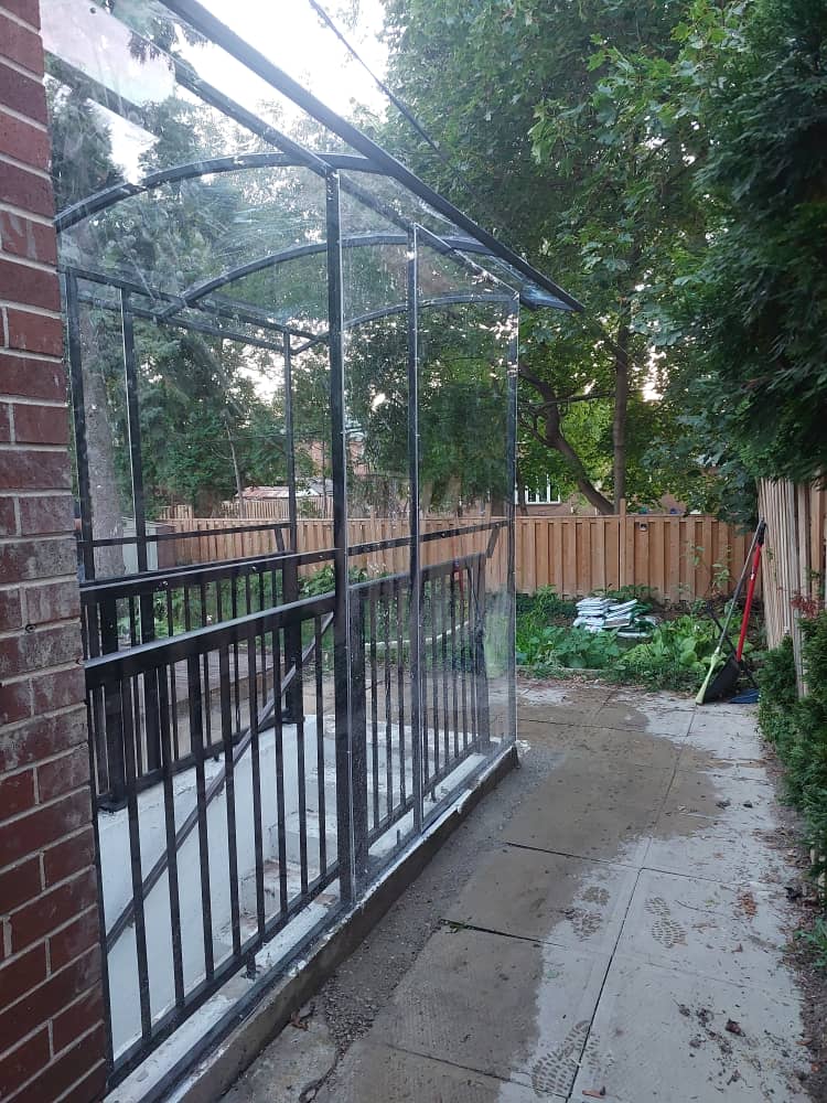 Strong Metal Frame in Metal Canopies